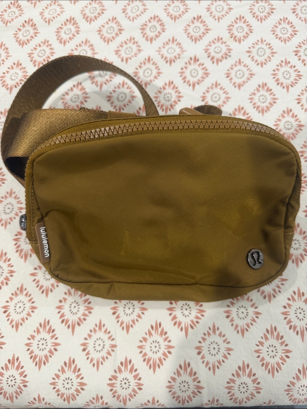 Lululemon belt bag for marimbastyle101